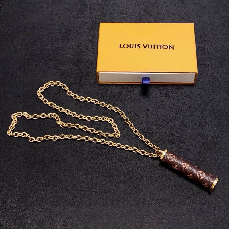 LV Necklace 12yxx246 (1)