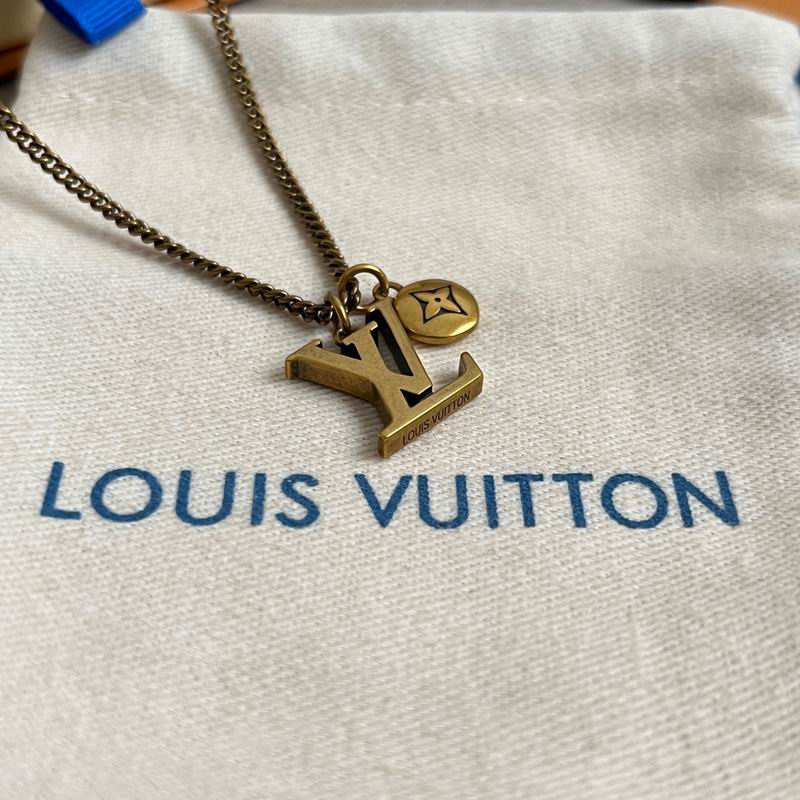 LV Necklace 12yxx247 (12)