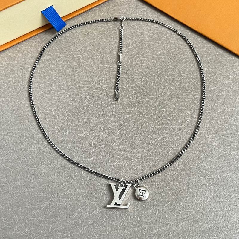 LV Necklace 12yxx247 (7)
