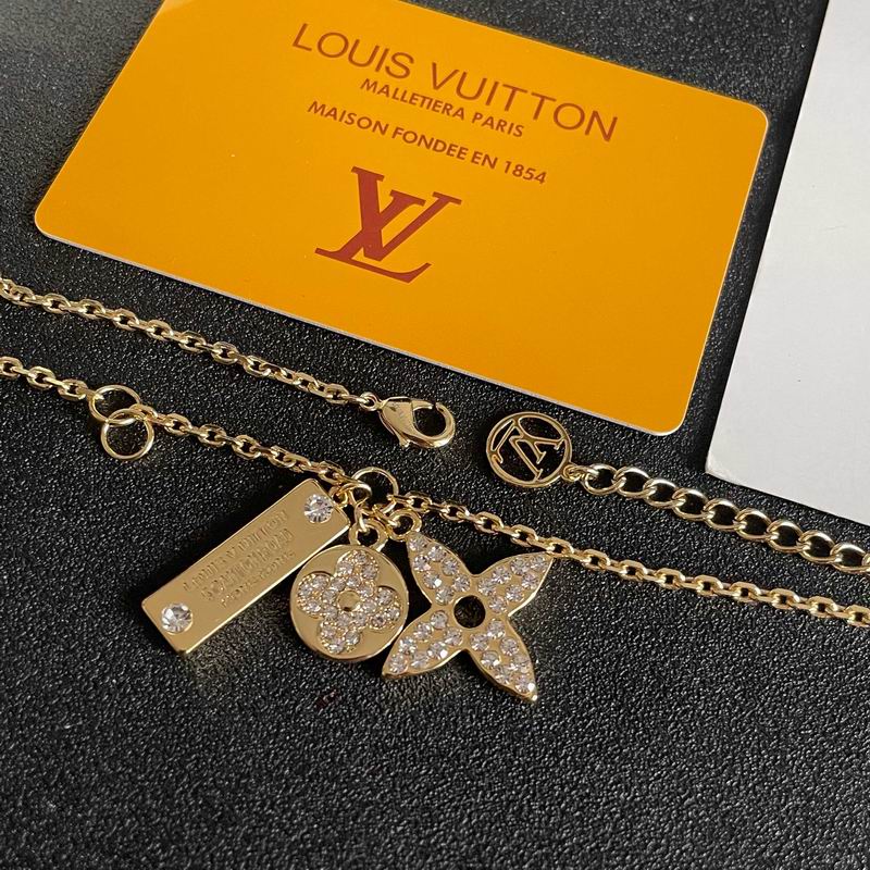 LV Necklace 12yxx254 (8)