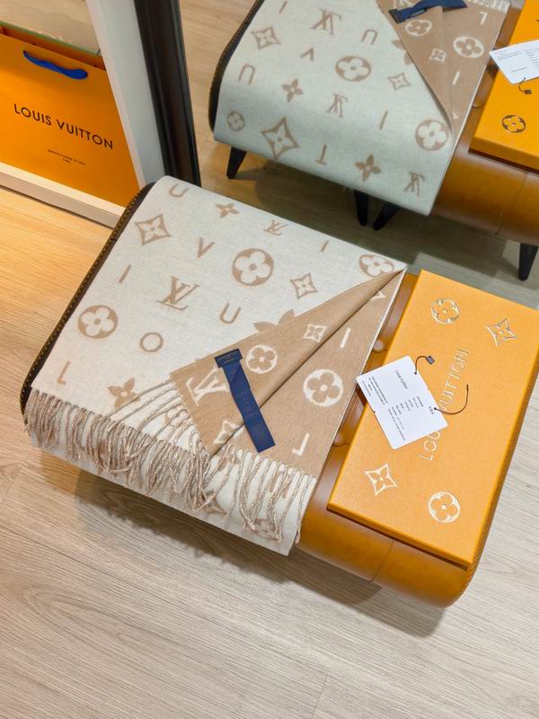 LV Scarf 40X220cm 100%羊绒 E04 (22)