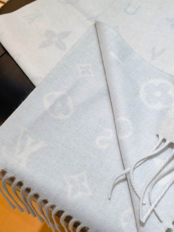 LV Scarf 40X220cm 100%羊绒 E04 (28)