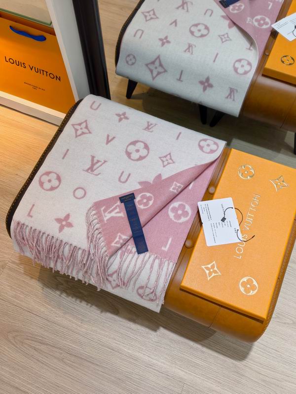LV Scarf 40X220cm 100%羊绒 E04 (7)