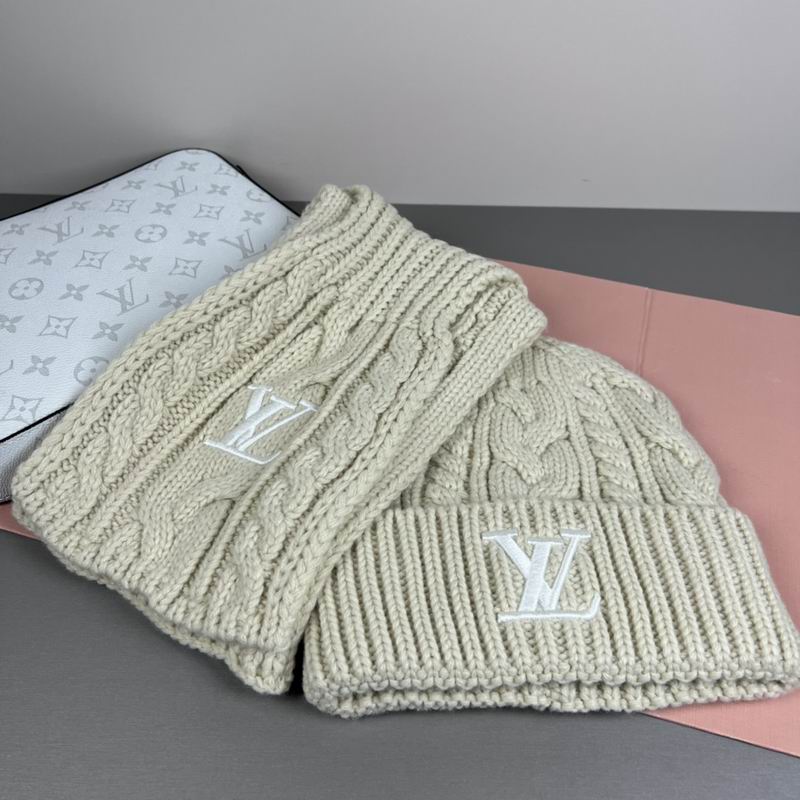 LV Scarf Hat (70)