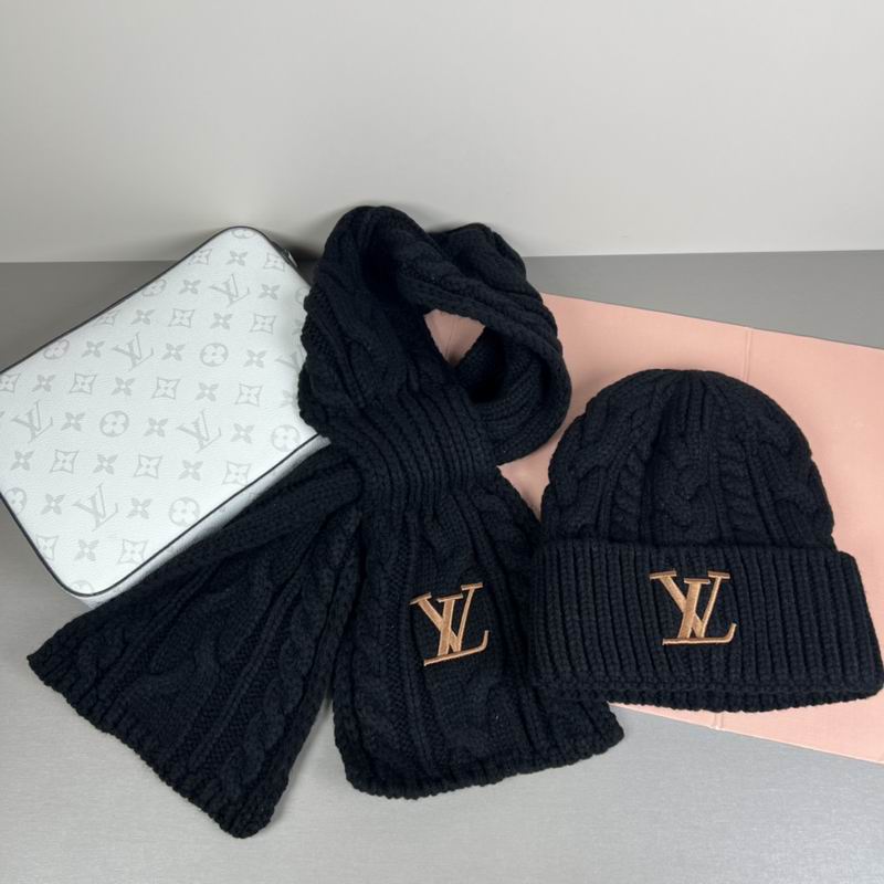 LV Scarf Hat (84)