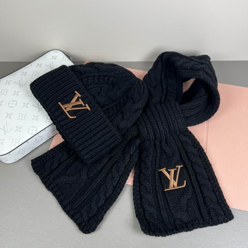 LV Scarf Hat (85)