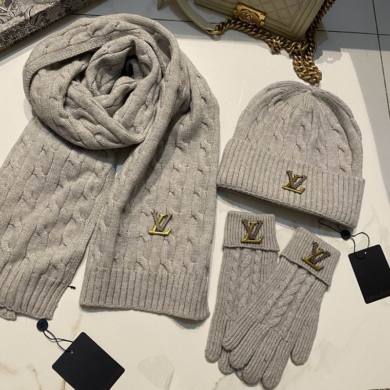 LV Scarf Hat Gloves hm (2)