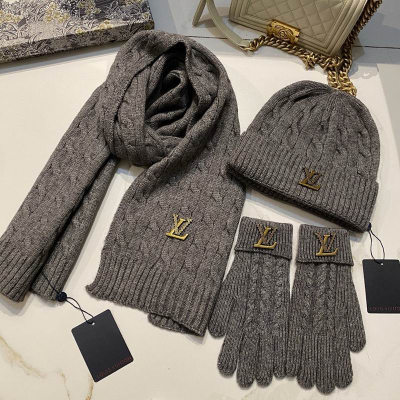 LV Scarf Hat Gloves hm (3)