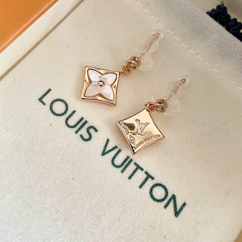 LV Suits 01yxx22 (13)