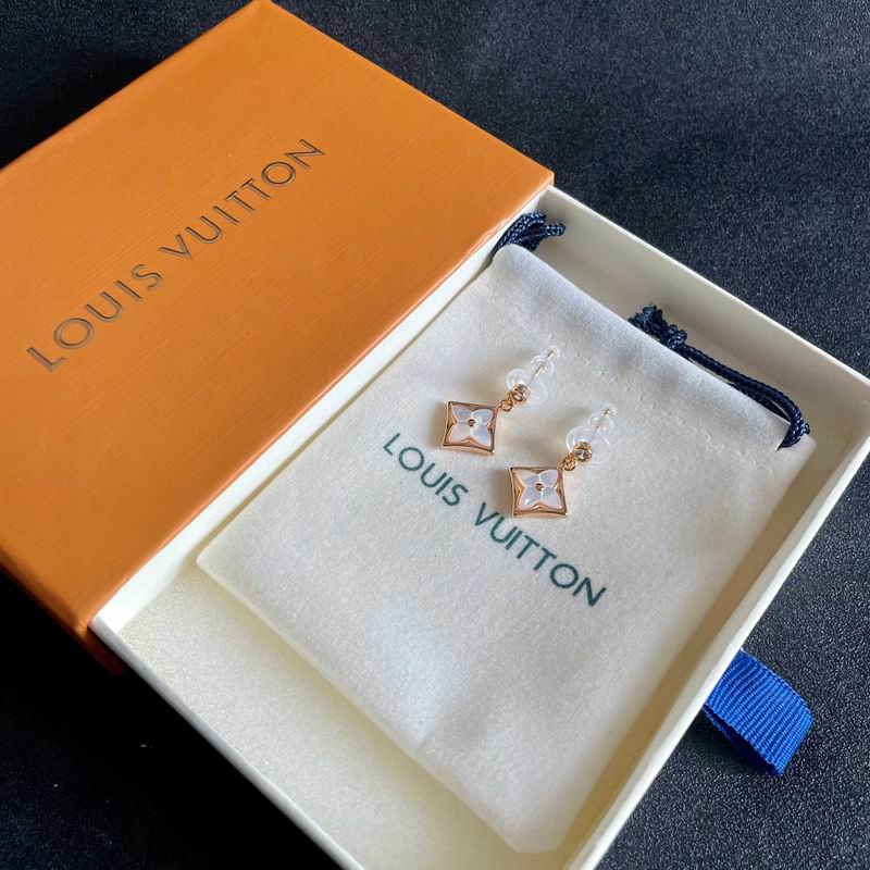 LV Suits 01yxx22 (14)