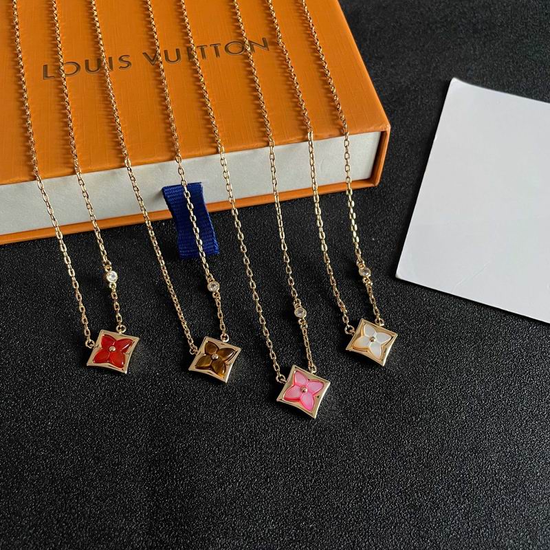 LV Suits 01yxx22 (2)