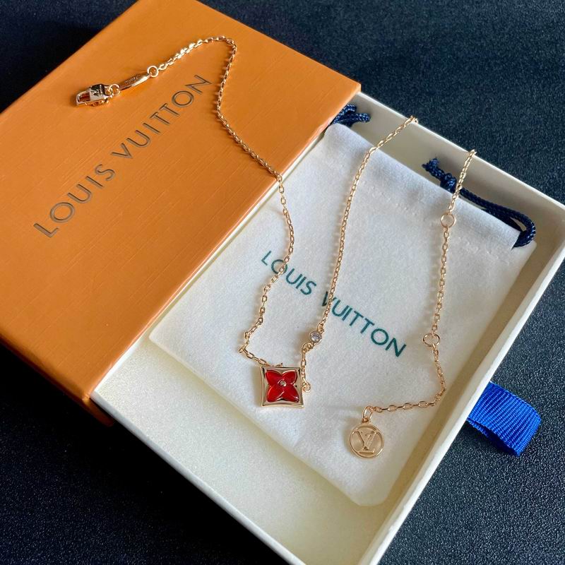 LV Suits 01yxx22 (34)