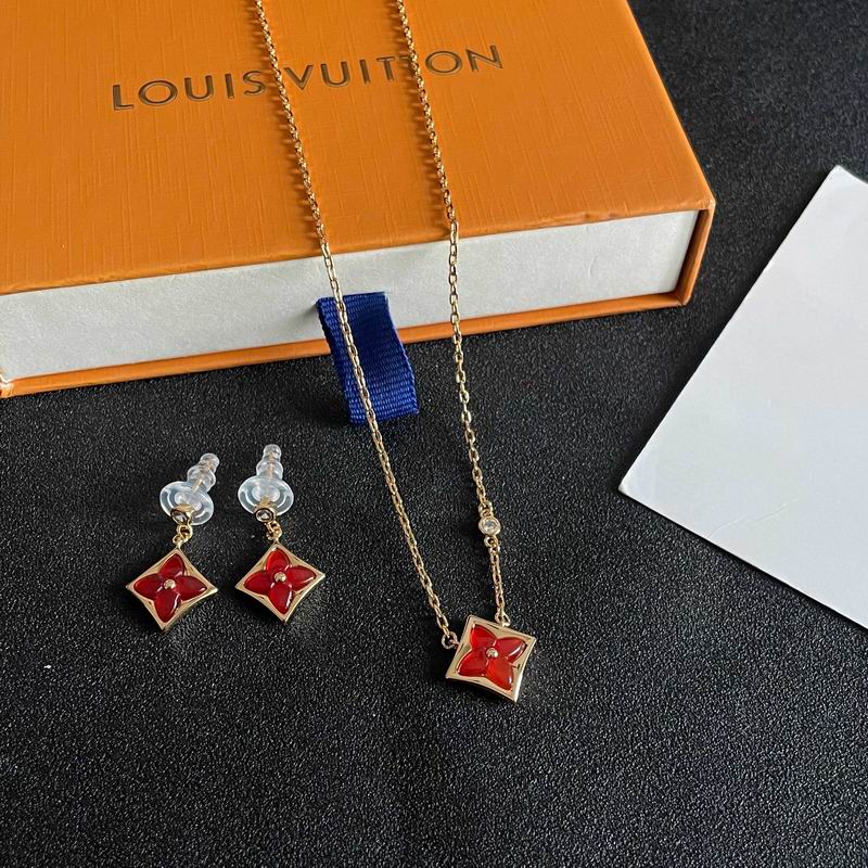 LV Suits 01yxx22 (4)