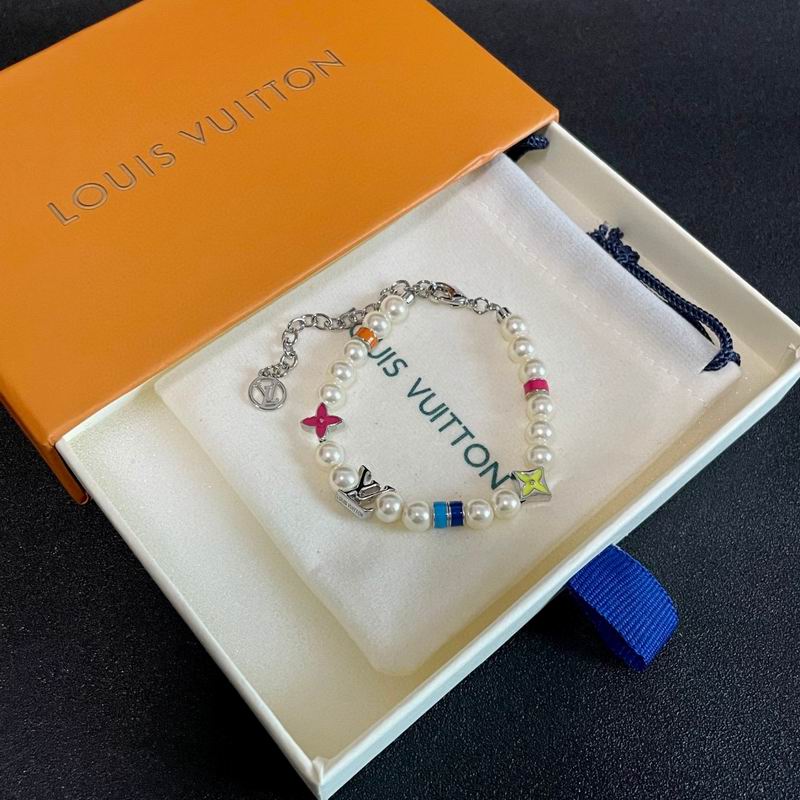 LV Suits 01yxx23 (5)