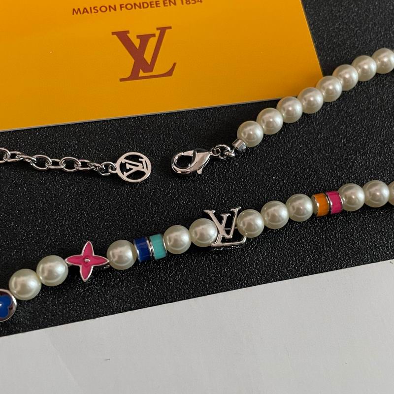 LV Suits 01yxx23 (8)