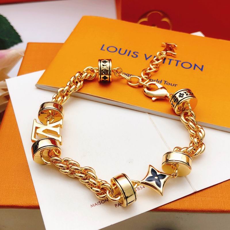 LV Suits 01yxx28 (2)