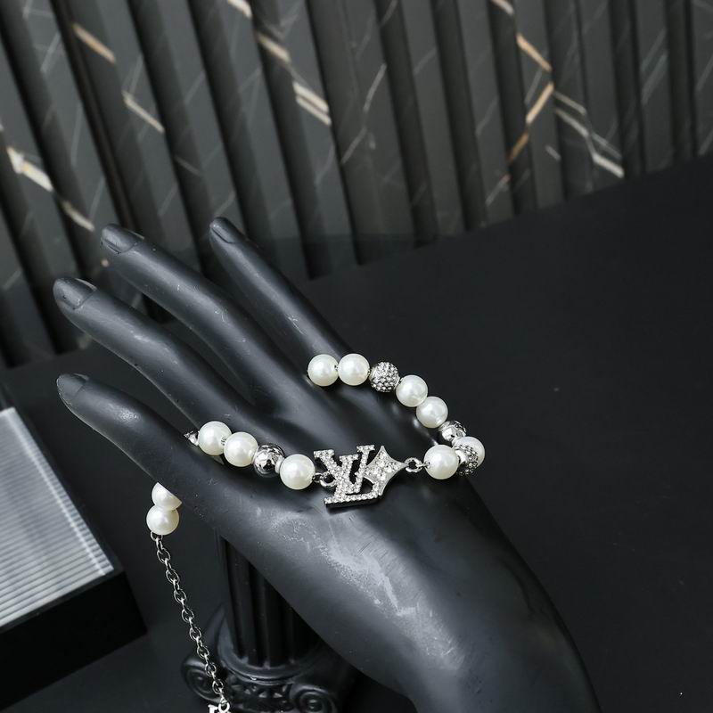 LV Suits 11yxx03 (8)