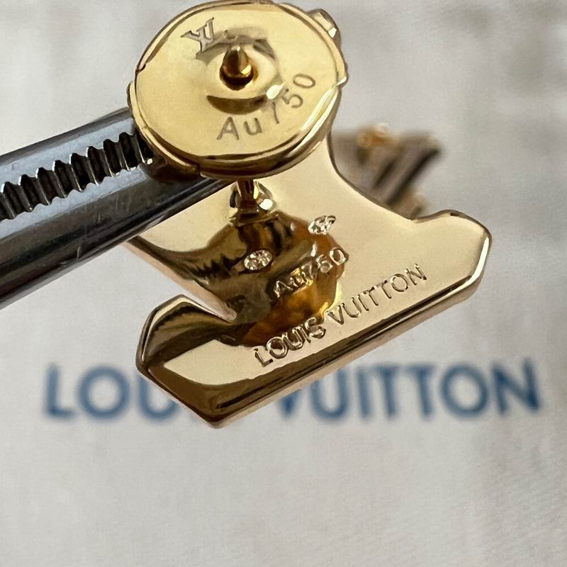 LV Suits 11yxx04 (13)