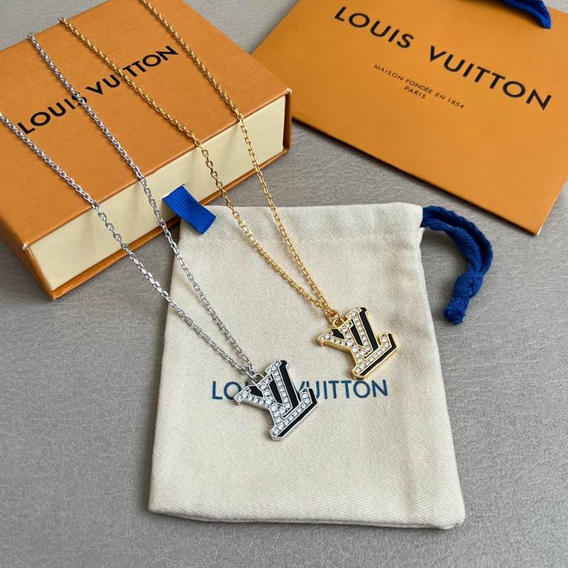 LV Suits 11yxx04 (17)