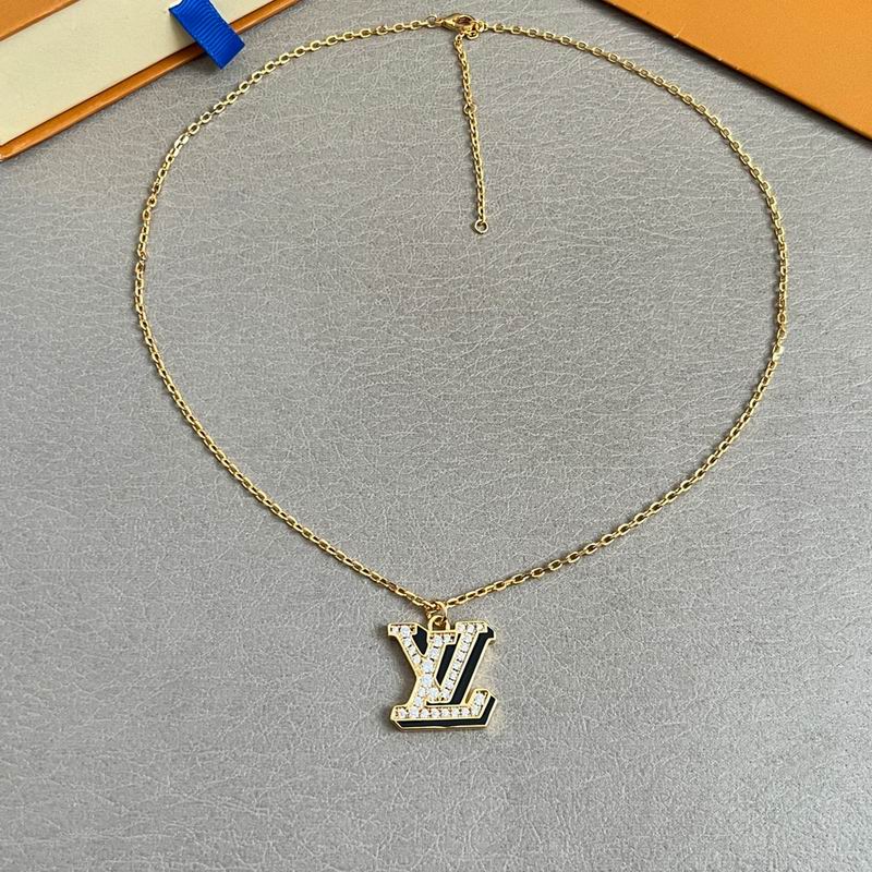 LV Suits 11yxx04 (25)