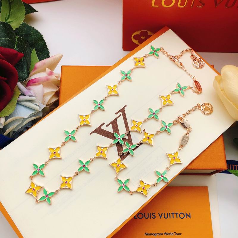 LV Suits 11yxx05 (2)