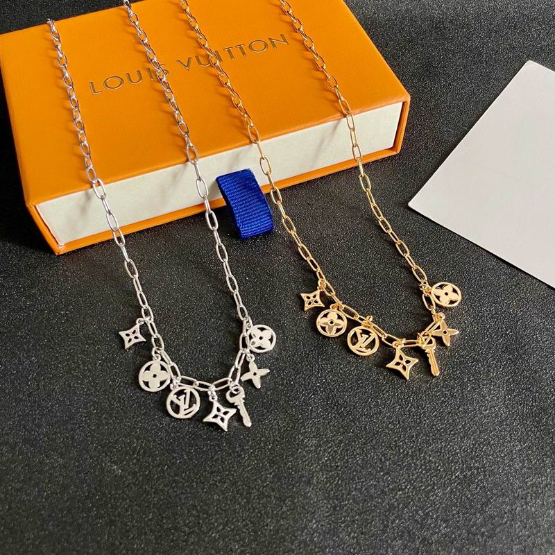 LV Suits 11yxx06 (16)