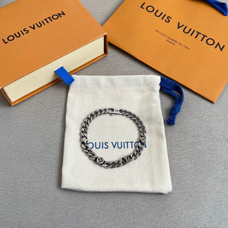 LV Suits 12yxx10 (5)