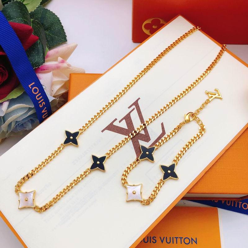 LV Suits 12yxx11 (4)