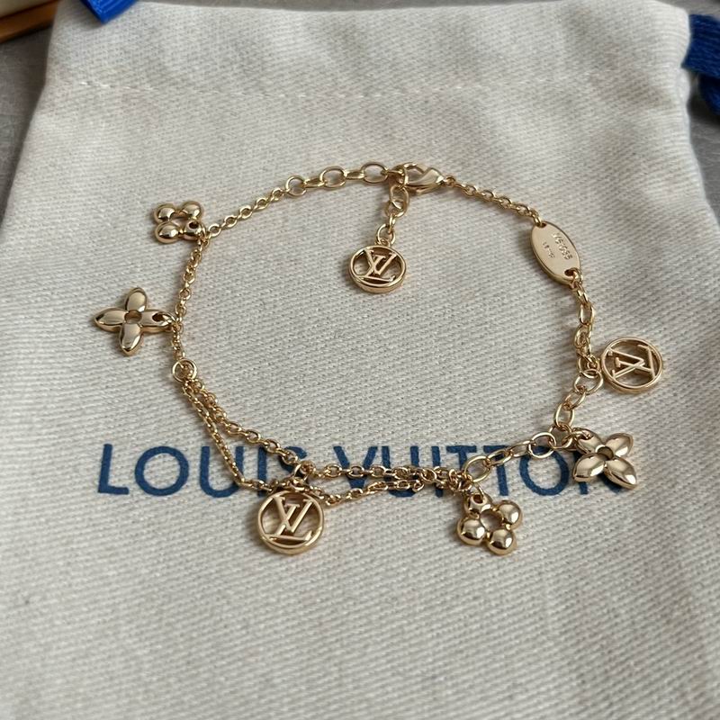 LV Suits 12yxx13 (5)