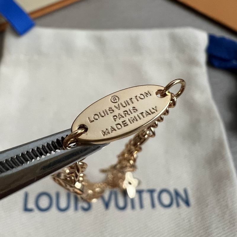 LV Suits 12yxx13 (6)