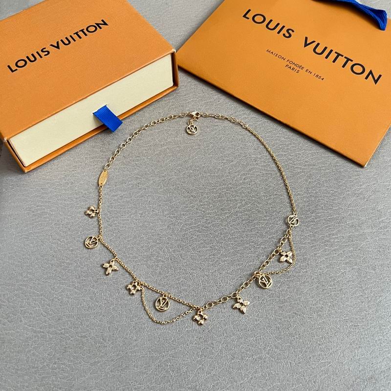 LV Suits 12yxx13 (7)