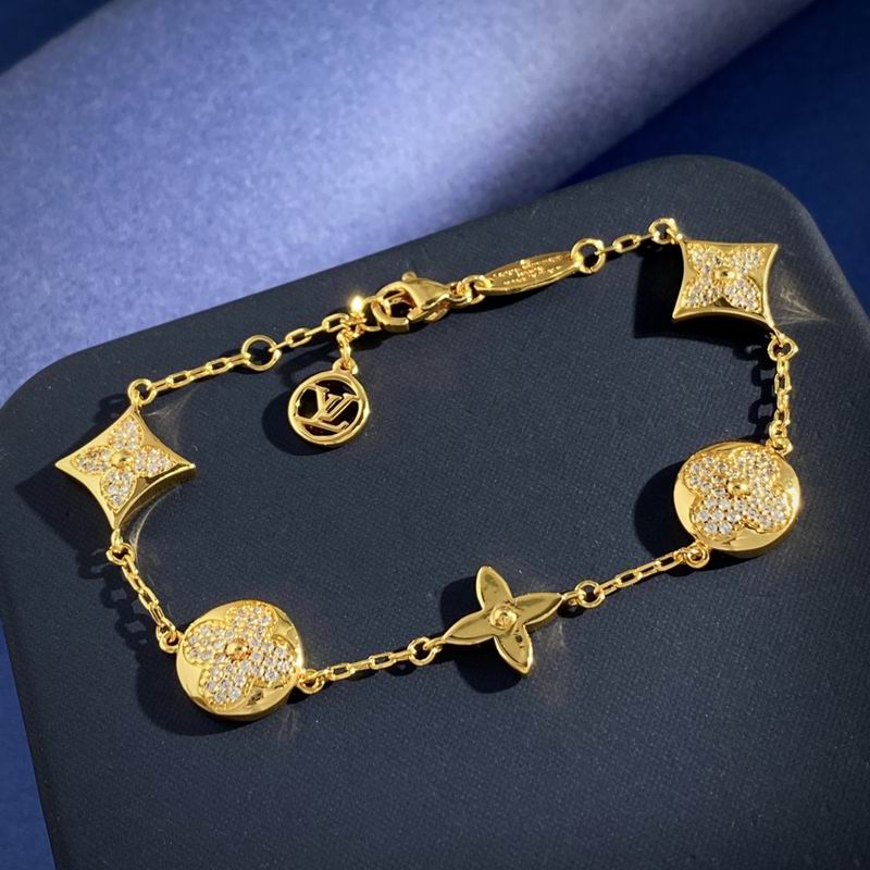 LV Suits 12yxx14 (3)