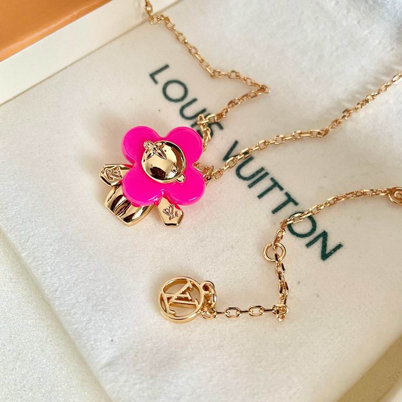 LV Suits 12yxx15 (4)