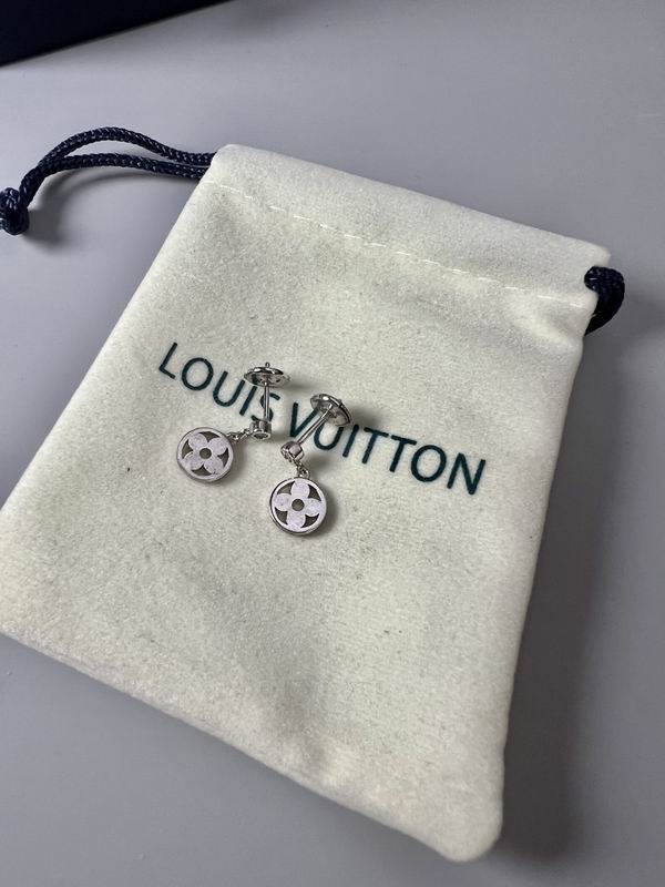 LV Suits 12yxx17 (4)