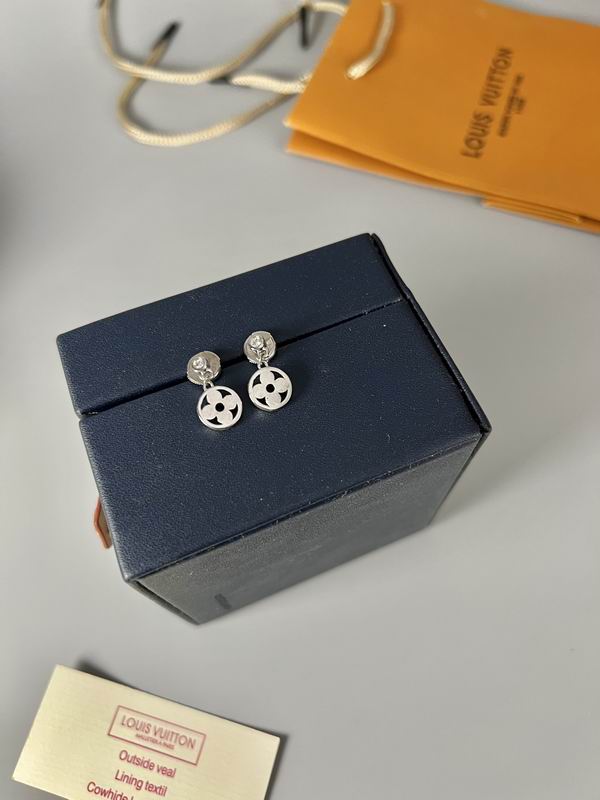 LV Suits 12yxx17 (7)