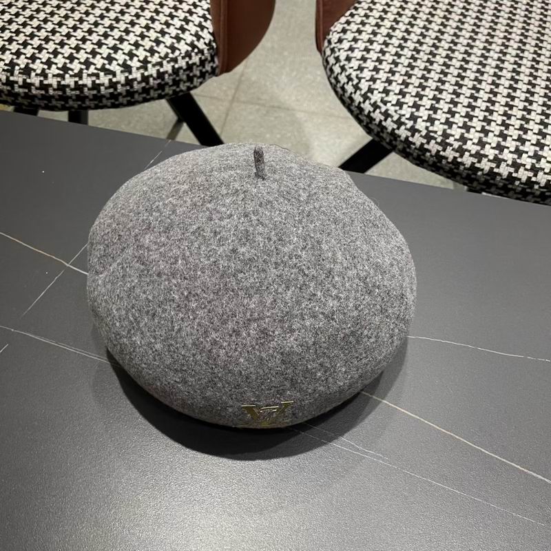 LV beret (15)