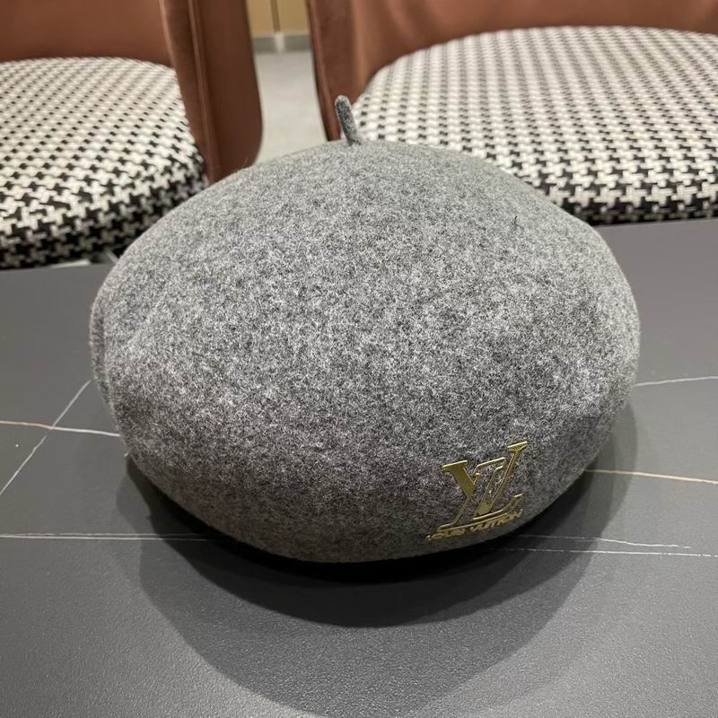 LV beret (16)