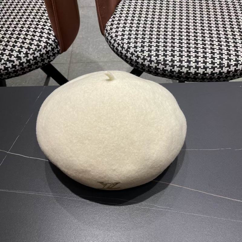 LV beret (24)