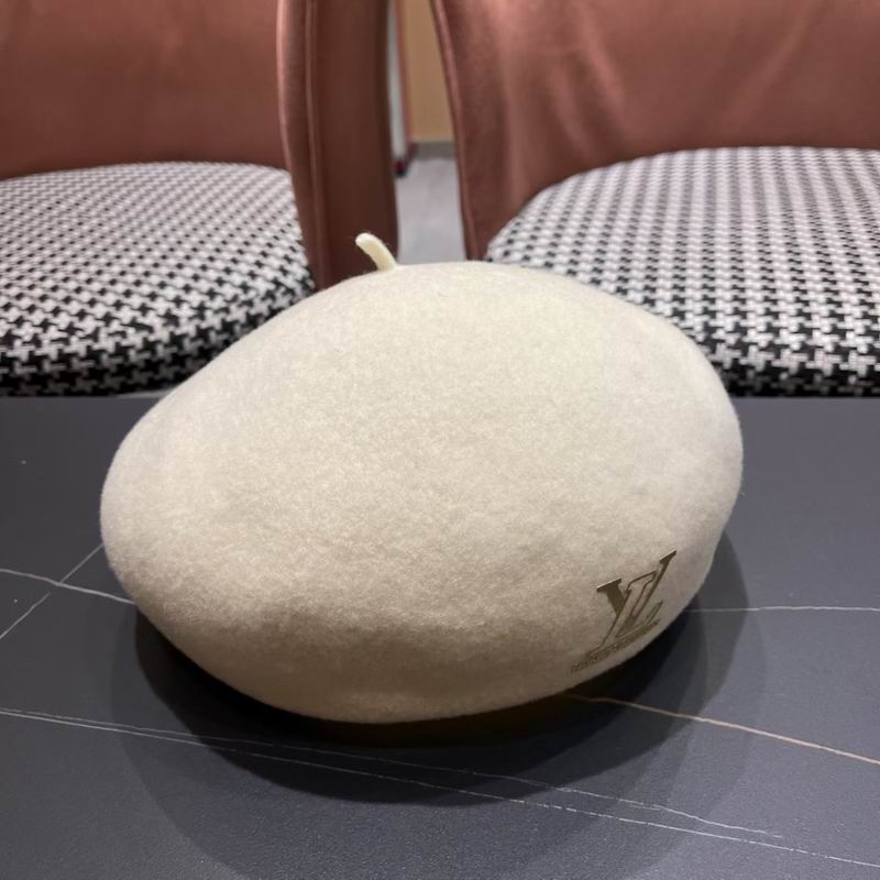LV beret (25)