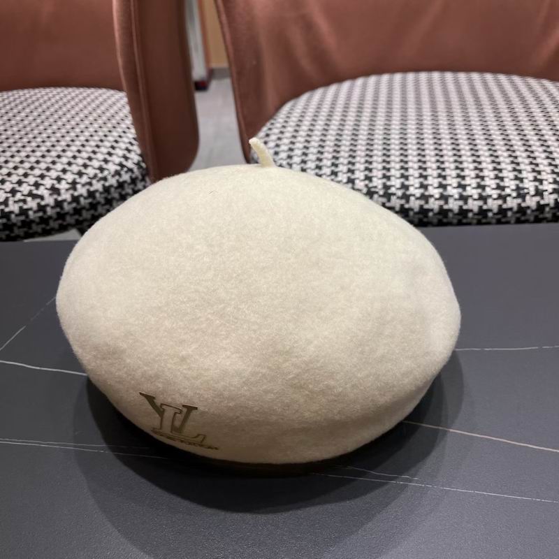 LV beret (26)