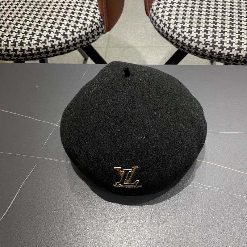 LV beret (6)