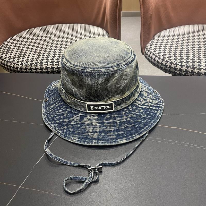 LV hat (102)