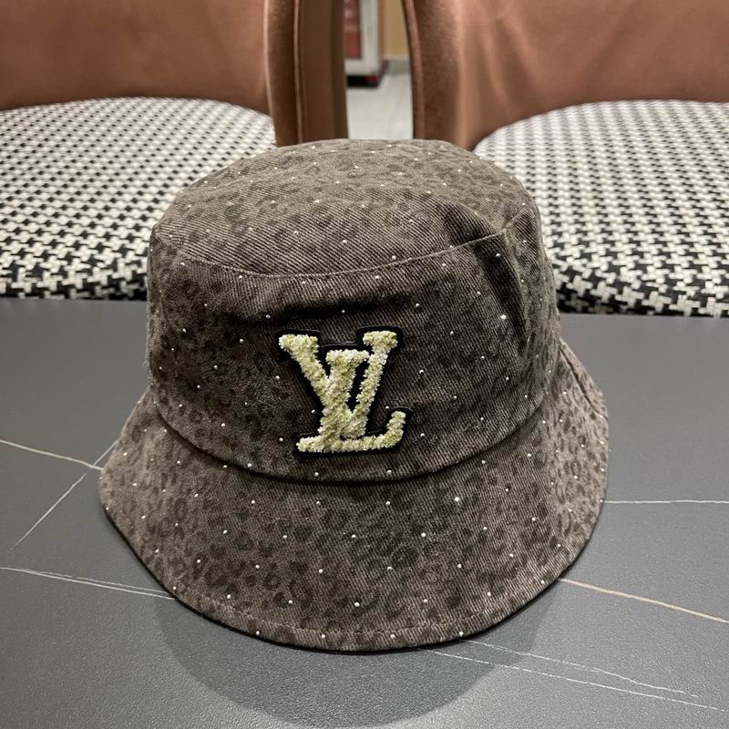 LV hat (1119)