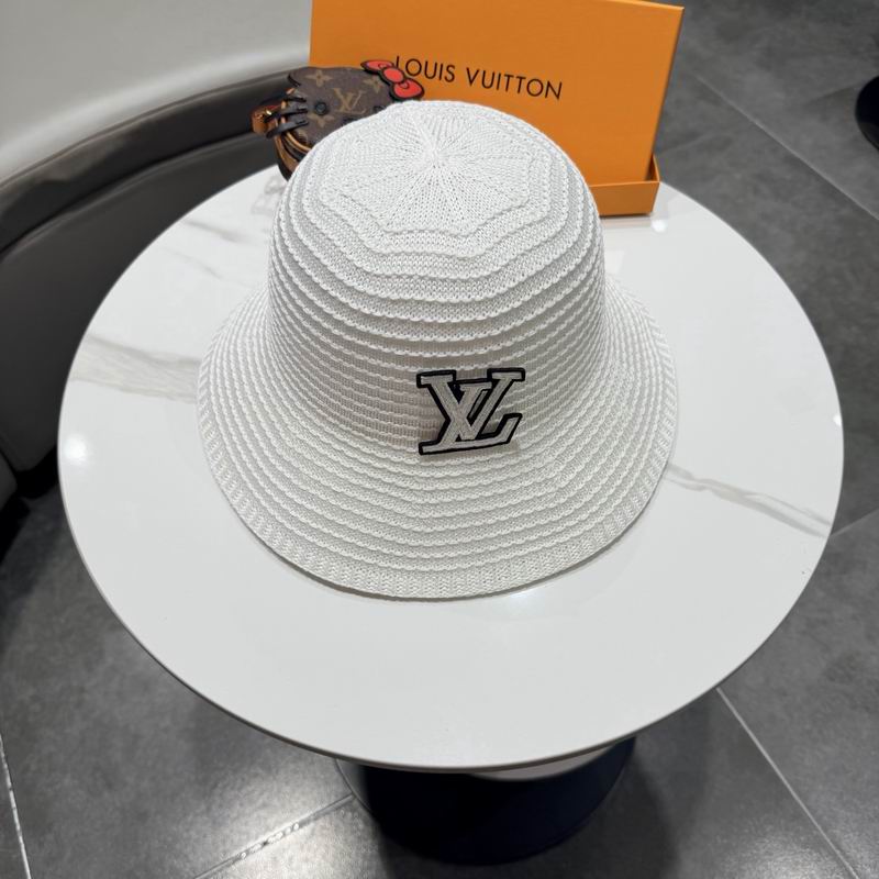 LV hat (1430)