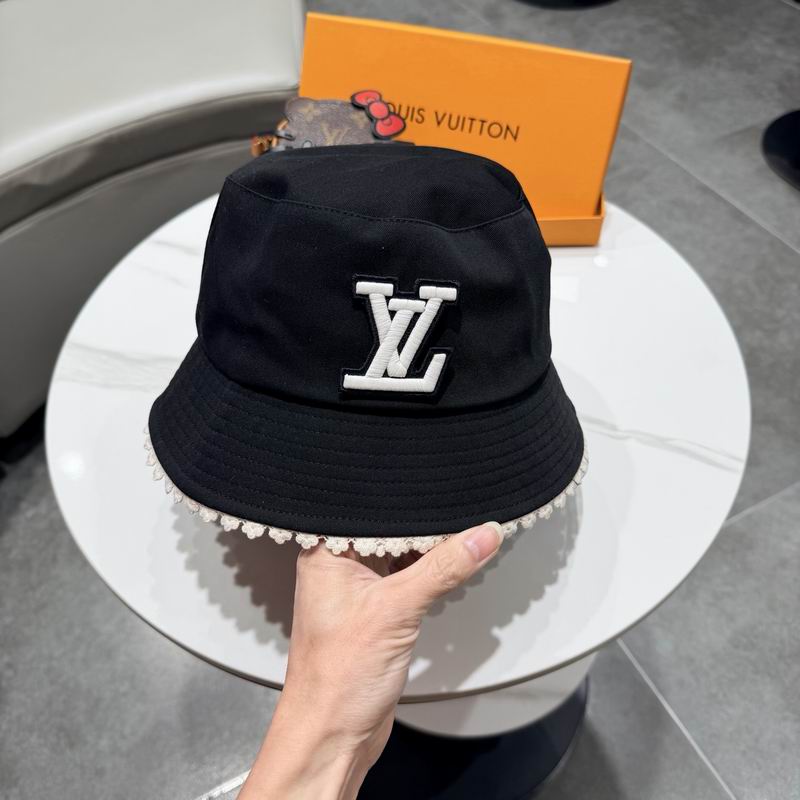 LV hat (1916)
