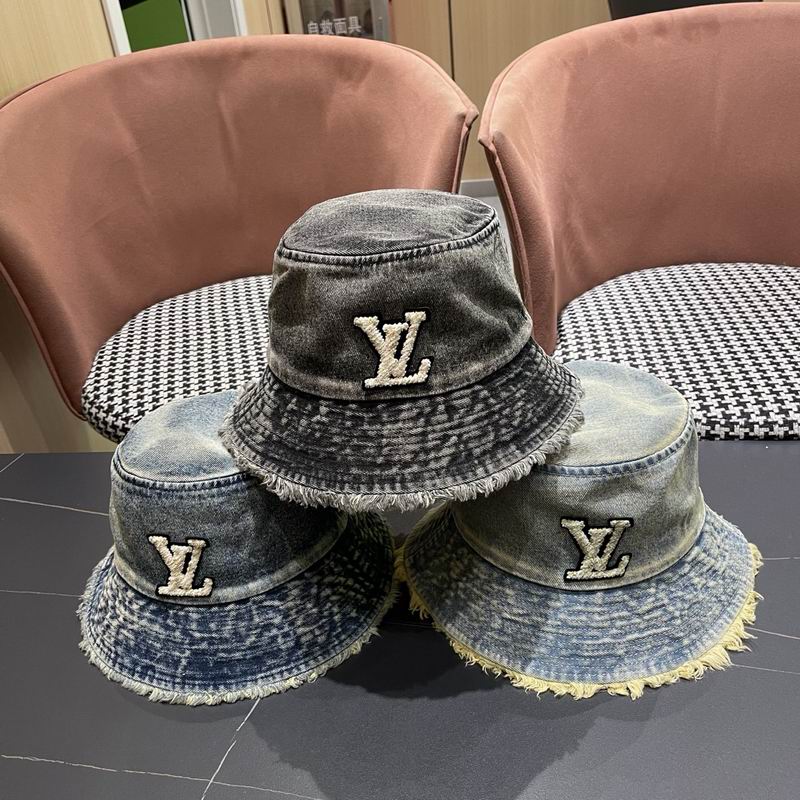 LV hat (218)