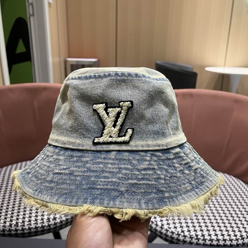 LV hat (221)