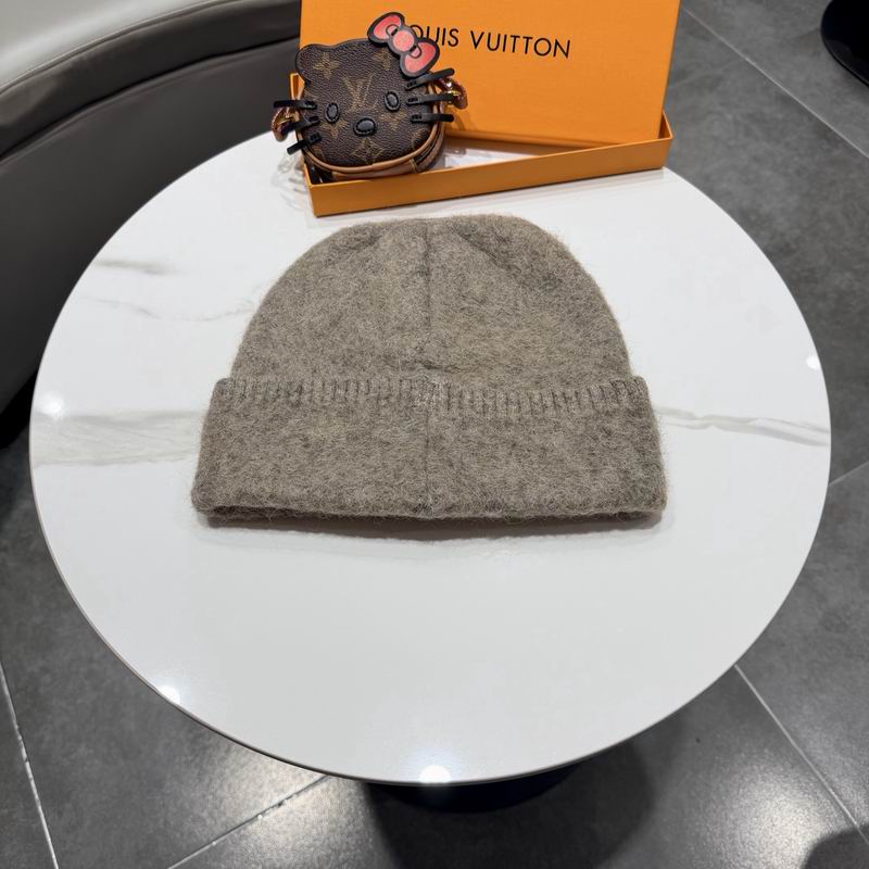 LV hat (2337)