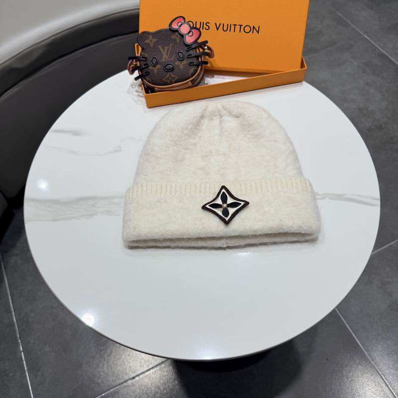 LV hat (2361)