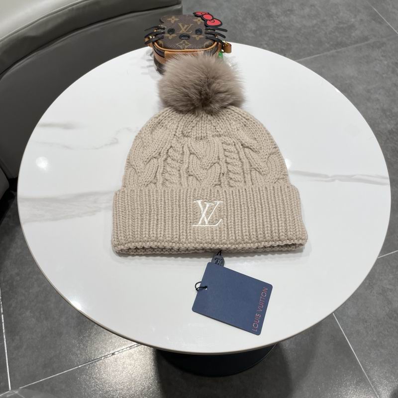 LV hat (2467)